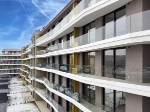 Pronájem bytu 2+kk, Praha - Holešovice, Komunardů, 60 m2