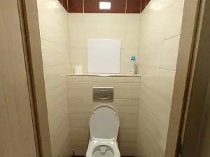 Pronájem bytu 2+kk, Praha - Kobylisy, Frýdlantská, 44 m2