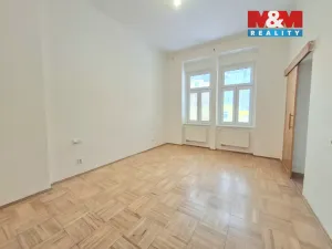 Pronájem bytu 2+1, Karlovy Vary, Wolkerova, 50 m2