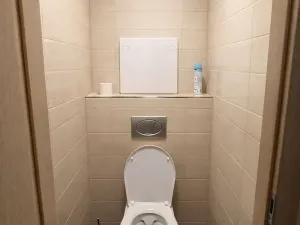 Pronájem bytu 2+kk, Praha - Kobylisy, Frýdlantská, 44 m2