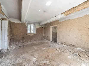 Prodej obchodního prostoru, Chrášťany, 105 m2