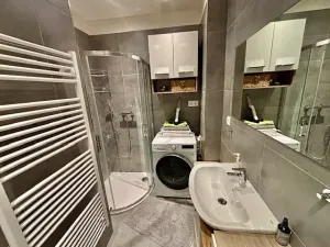 Pronájem bytu 2+kk, Praha, Sokolovská, 45 m2