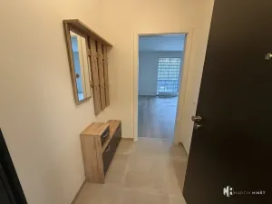 Pronájem bytu 1+kk, Praha - Hostivař, Nurmiho, 32 m2