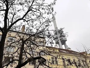 Pronájem bytu 2+kk, Praha - Vinohrady, Velehradská, 45 m2