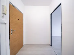 Prodej bytu 2+1, Suchdol nad Lužnicí, sídl. 9. května, 57 m2