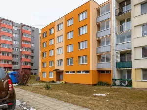 Prodej bytu 2+1, Suchdol nad Lužnicí, sídl. 9. května, 57 m2