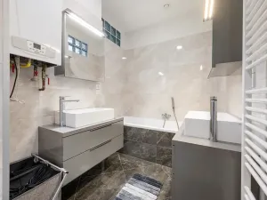 Prodej podílu vícegeneračního domu, Brno, Drobného, 242 m2