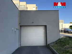Pronájem garážového stání, Praha - Hostivař, Hornoměcholupská, 20 m2