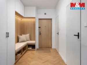 Prodej bytu 2+1, Praha - Malešice, Skřivanská, 55 m2