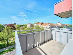 Prodej bytu 3+kk, Znojmo, Kosmákova, 110 m2