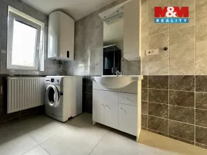 Prodej rodinného domu, Kamýk nad Vltavou, 194 m2