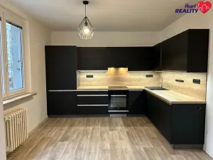 Pronájem bytu 3+kk, Opava, Zeyerova, 76 m2