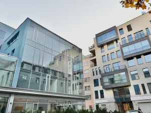 Pronájem kanceláře, Praha - Karlín, Sokolovská, 151 m2