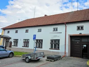 Prodej výrobních prostor, Kroměříž, 398 m2