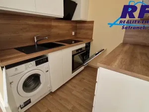 Pronájem bytu 2+kk, Benešov, Vnoučkova, 43 m2