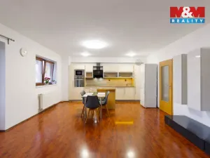 Pronájem bytu 3+kk, Praha - Štěrboholy, Andersenova, 82 m2