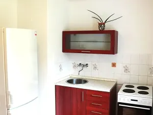 Pronájem bytu 1+1, Chrudim, Akátová, 29 m2