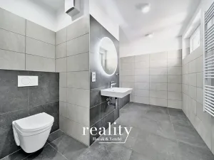 Pronájem bytu 4+kk, Znojmo, Hrušňová, 103 m2