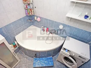 Prodej bytu 2+1, Neratovice, 53 m2