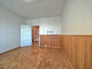 Pronájem bytu 4+1, Jindřichův Hradec, Kosmonautů, 87 m2