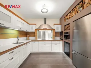 Prodej bytu 4+kk, Praha - Břevnov, Na Petynce, 120 m2