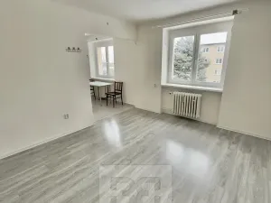 Pronájem bytu 1+1, Kladno, 32 m2