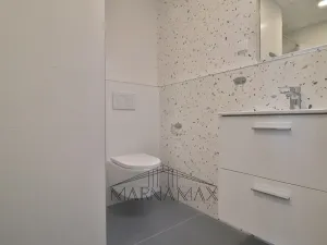 Pronájem bytu 1+1, Chomutov, akademika Heyrovského, 35 m2