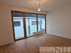 Pronájem bytu 2+kk, Plzeň, Zahradní, 56 m2