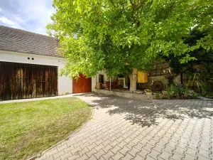 Prodej rodinného domu, Čerňovice, 140 m2