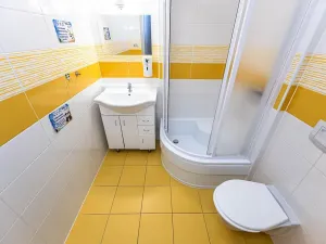 Prodej obchodního prostoru, Praha - Štěrboholy, Ústřední, 280 m2