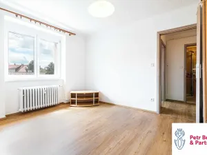 Pronájem bytu 1+1, Rakovník, Malinovského, 28 m2