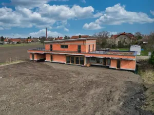 Prodej vily, Cerhenice, 326 m2