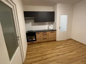 Pronájem bytu 2+kk, Jablonec nad Nisou, Jeronýmova, 36 m2