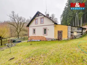 Prodej rodinného domu, Podhradí, 165 m2