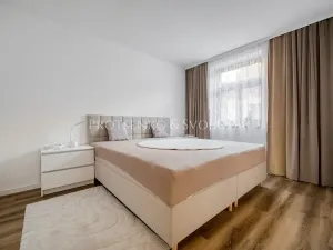 Prodej rodinného domu, Kamenice nad Lipou, nám. Husovo, 210 m2