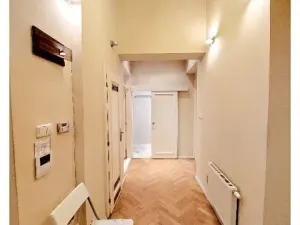 Pronájem bytu 2+1, Praha - Staré Město, Benediktská, 63 m2