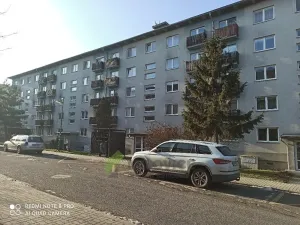 Pronájem bytu 1+1, Milovice, Spojovací, 30 m2