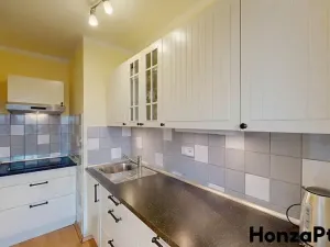 Prodej bytu 1+1, Praha - Bohnice, Poznaňská, 57 m2