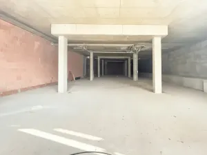 Pronájem obchodního prostoru, Hradec Králové, Kollárova, 3447 m2