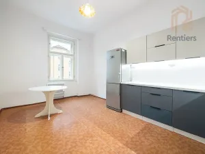 Pronájem bytu 2+1, Praha - Nusle, Jaromírova, 61 m2