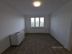 Pronájem bytu 1+1, Chomutov, Kamenná, 35 m2