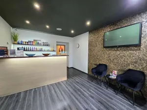 Pronájem obchodního prostoru, Praha - Žižkov, Hartigova, 55 m2