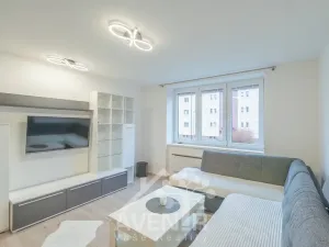 Pronájem bytu 2+1, Brumov-Bylnice, Rozkvět, 58 m2