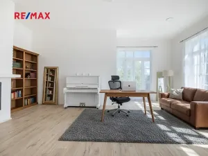 Prodej rodinného domu, Vráž, Nad Loděnicí, 219 m2