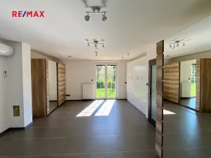 Prodej rodinného domu, Pětihosty, 200 m2