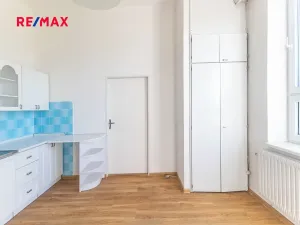 Prodej rodinného domu, Jaroměř, Husova, 700 m2