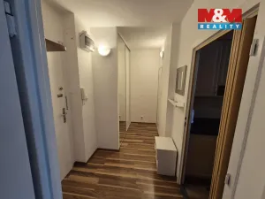 Pronájem bytu 1+1, Ostrava - Poruba, Vincence Makovského, 38 m2