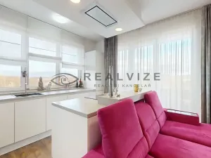 Prodej bytu 3+kk, České Budějovice, Mikuláše z Husi, 97 m2