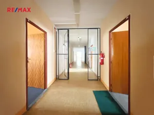 Prodej komerční nemovitosti, Kraslice, Palackého, 1800 m2