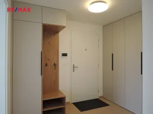 Pronájem bytu 3+kk, Hostivice, Cihlářská, 62 m2